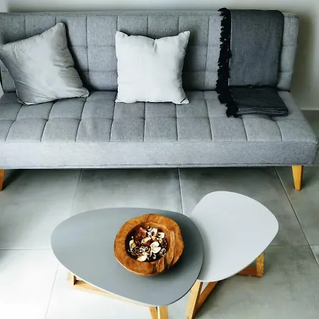 The Kerameikos Midtown شقة *